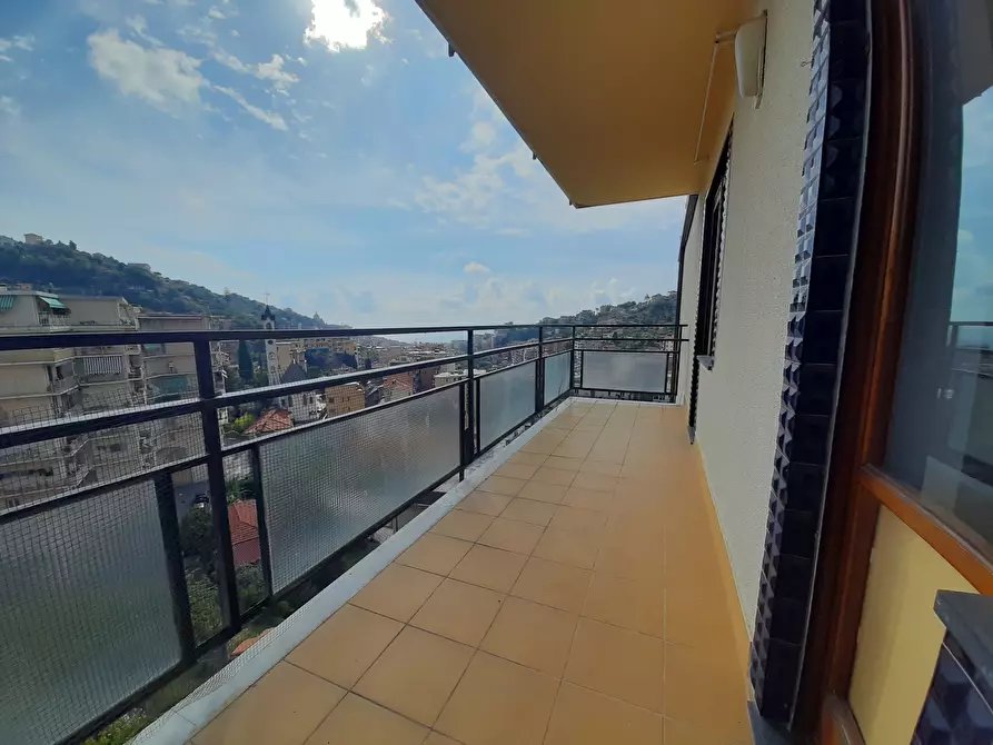 Immagine 4 di Trilocale in vendita  in Strada Borgo Tinasso 81 a San Remo