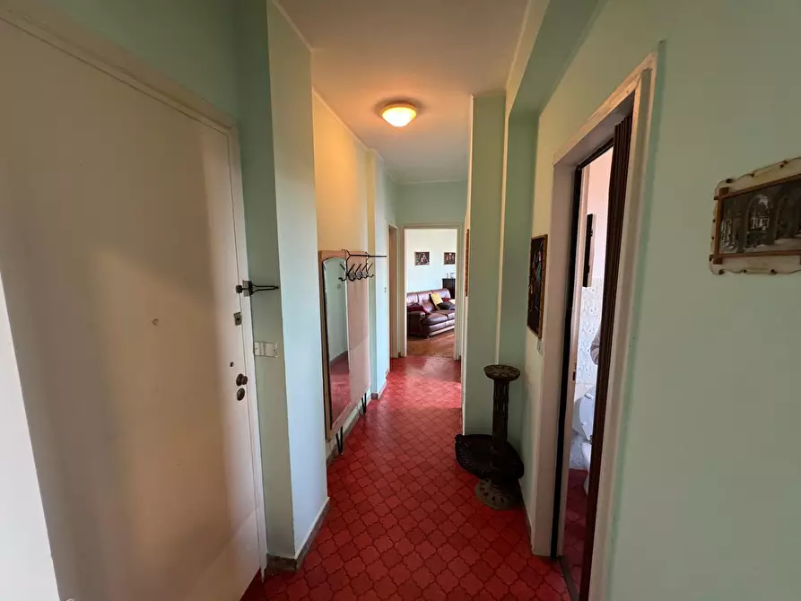 Immagine 10 di Trilocale in vendita  in Via Padre Semeria 101 a San Remo