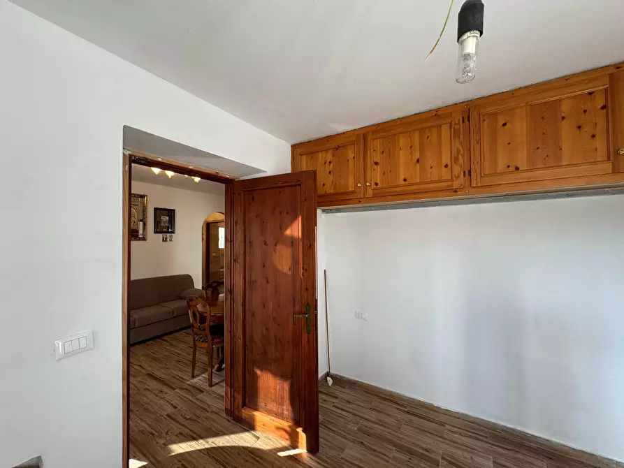 Immagine 19 di Quadrilocale in vendita  in Via Duca degli Abruzzi 182 a San Remo