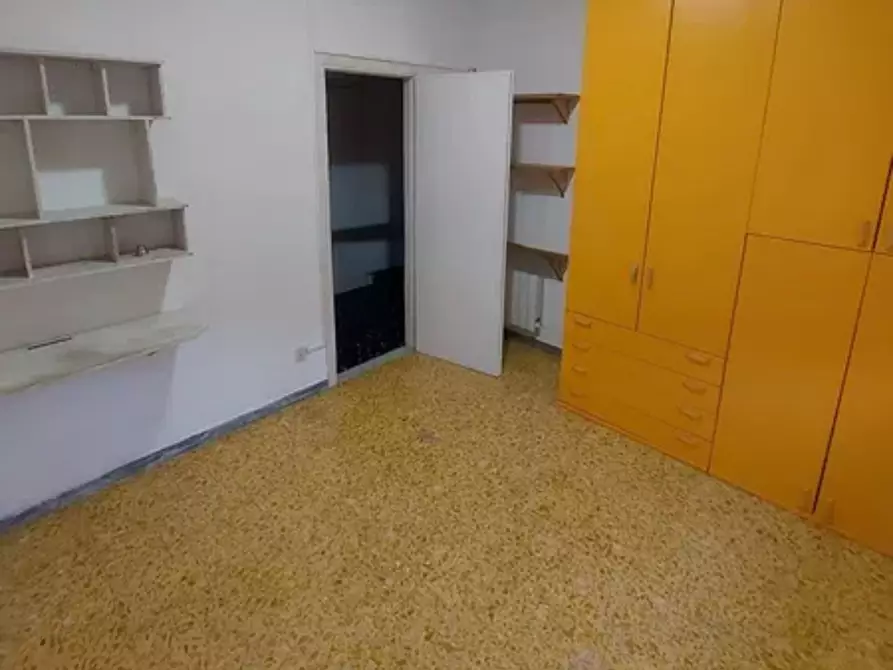 Immagine 3 di Quadrilocale in affitto  a Camaiore