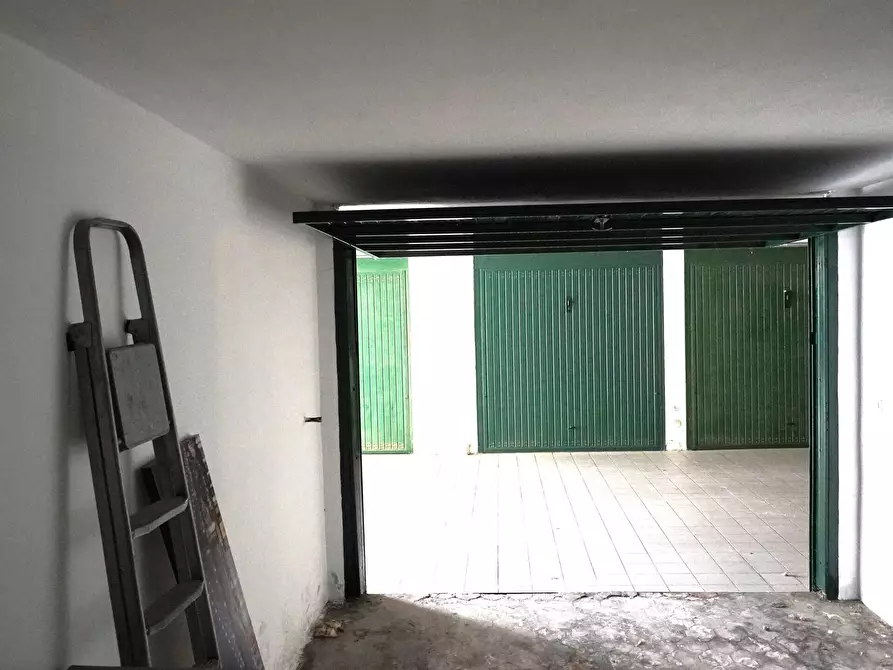 Immagine 4 di Garage in vendita  in via Privata Giardini a Santo Stefano Al Mare