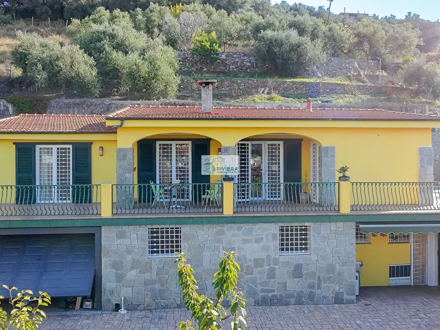 Immagine 9 di Villa in vendita  in Via Giulio Cesare 2 a Santo Stefano Al Mare