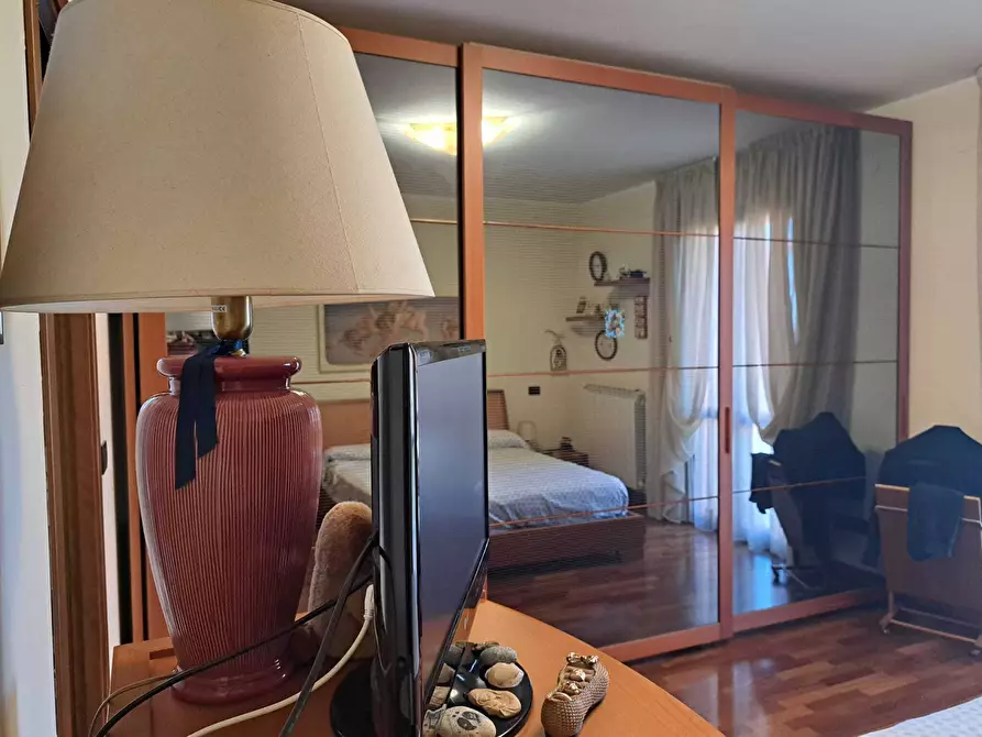 Immagine 15 di Villa in vendita  in Via del Mare 200 a Lanciano