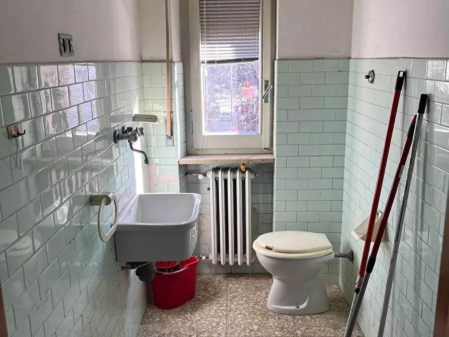 Immagine 11 di Ufficio in affitto  in Viale della Rimembranza 24 a Lanciano