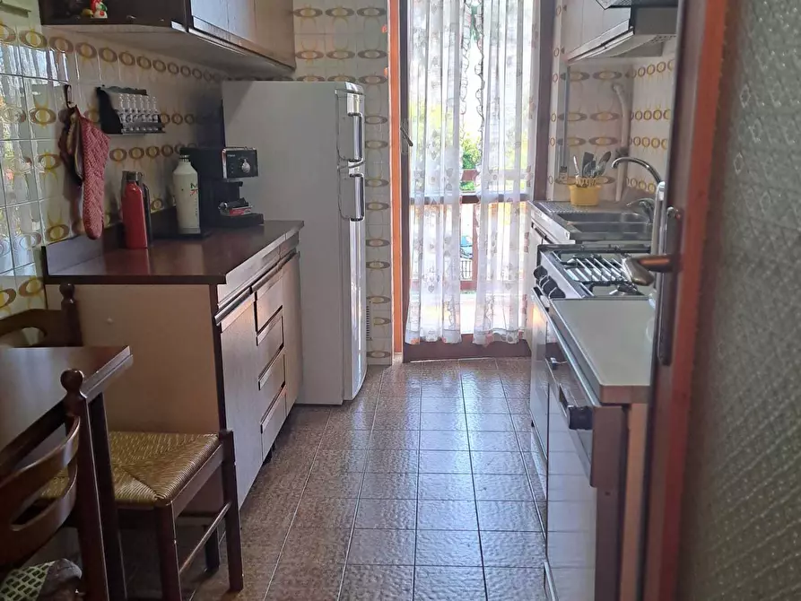 Immagine 9 di Pentalocale in vendita  in Via Martiri VI Ott. 73A a Lanciano