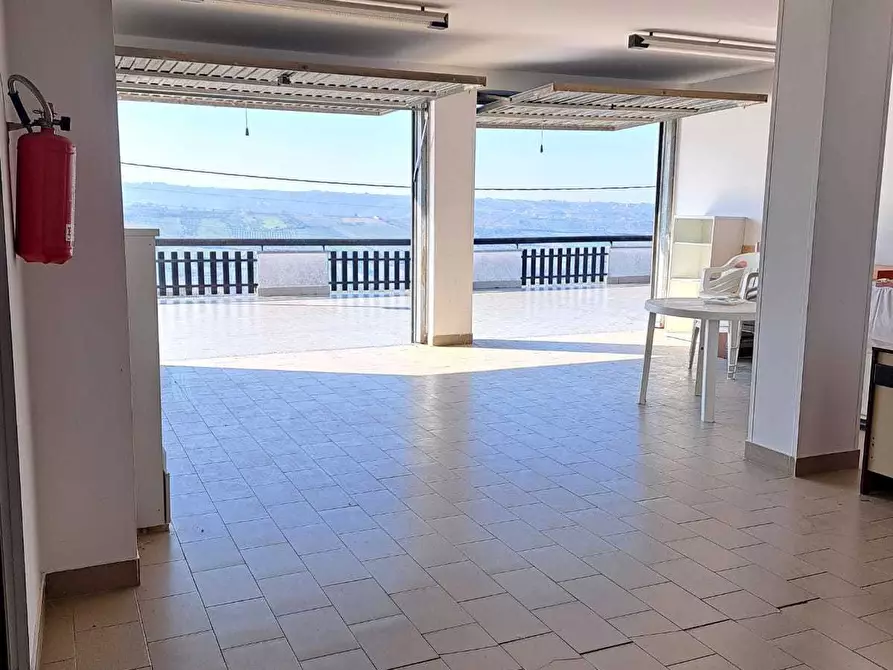 Immagine 15 di Quadrilocale in vendita  in Via Moscete 31 a Castel Frentano