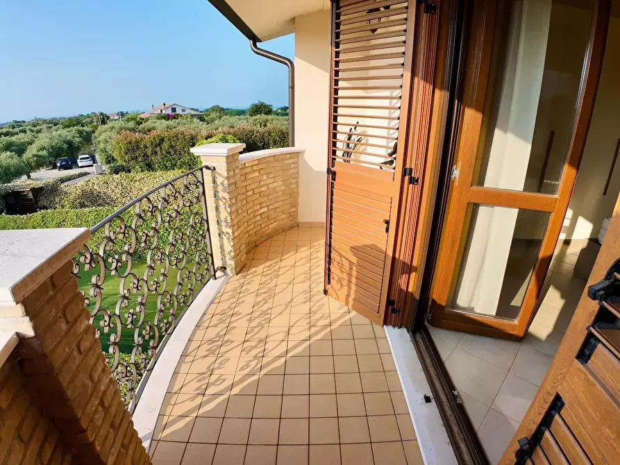 Immagine 35 di Villetta a schiera in vendita  in Via Provinciale della Rocca 44 a Santa Maria Imbaro