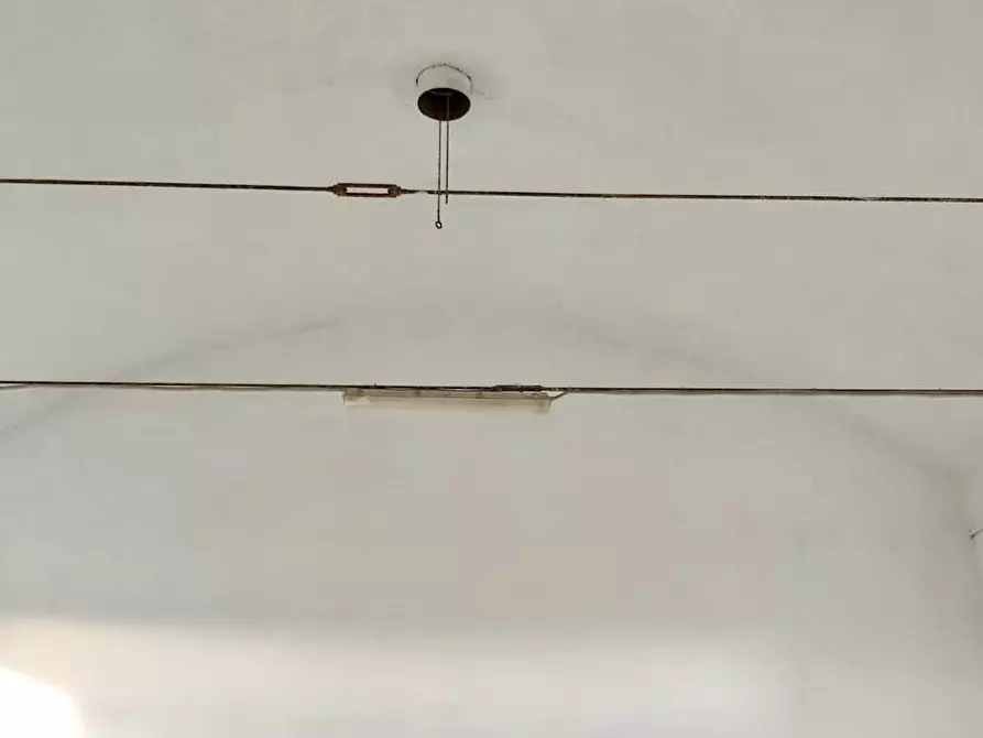 Immagine 6 di Attività artigianale in affitto  in Via Papa Giovanni XXIII' 2 a Frisa