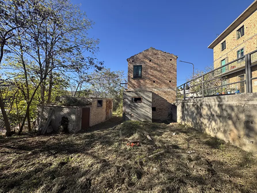 Immagine 33 di Rustico / casale in vendita  a Atessa