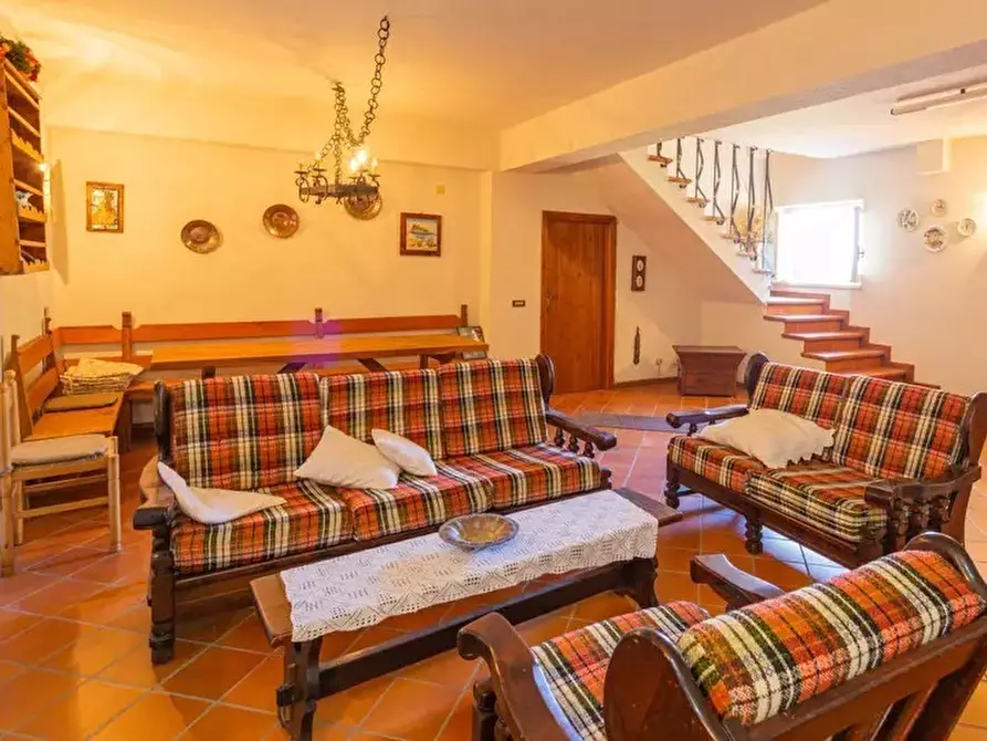 Immagine 15 di Terratetto in affitto  in Via Colli 195 a Altino