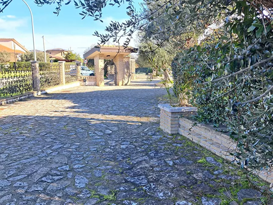 Immagine 57 di Villetta a schiera in vendita  in Via Provinciale della Rocca 44 a Santa Maria Imbaro