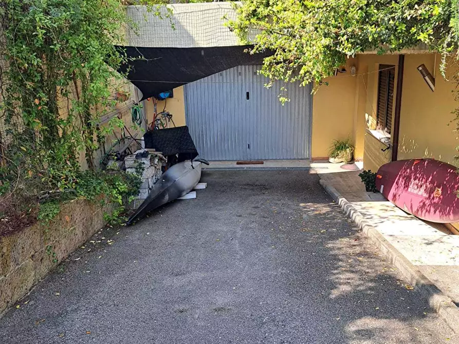 Immagine 65 di Villa in vendita  in villa andreoli a Lanciano