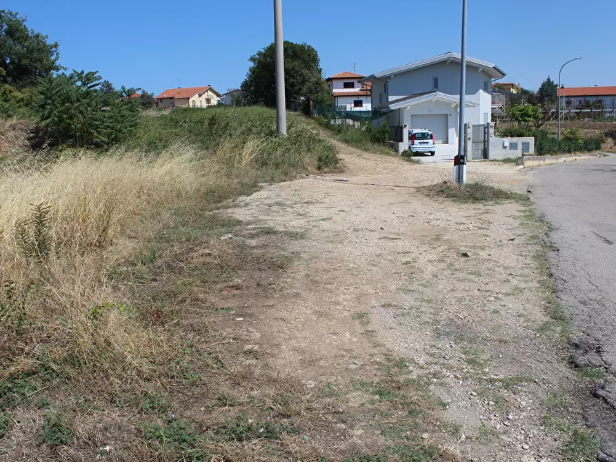 Immagine 2 di Terreno industriale in vendita  in C.DA MARCIANESE a Lanciano
