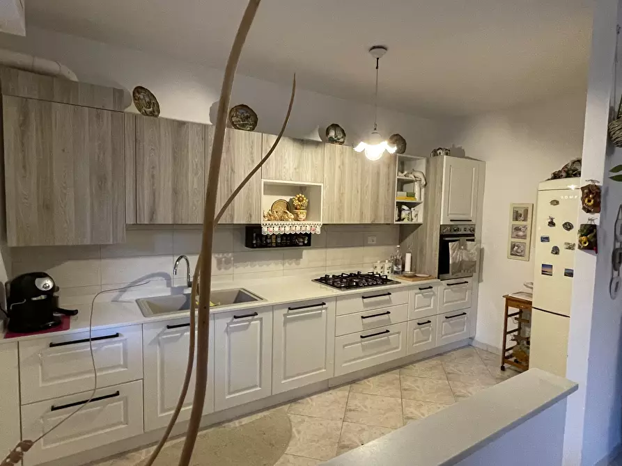 Immagine 3 di Trilocale in vendita  in Via Pasubio 33 a Cecina