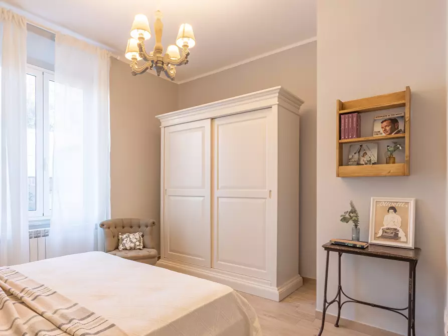 Immagine 6 di Villa in vendita  in Viale della Vittoria a Cecina