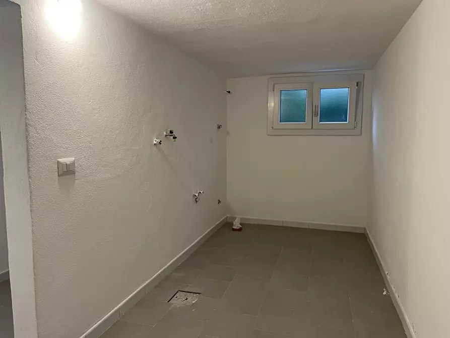 Immagine 12 di Trilocale in vendita  in Via Renato Fucini a Cecina