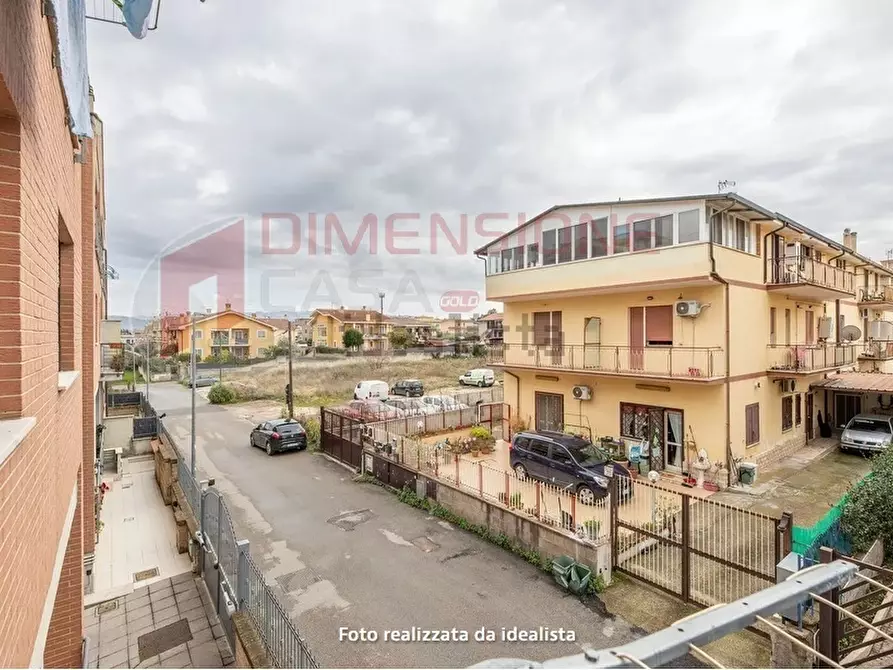 Immagine 16 di Bilocale in vendita  in Via del Fosso dell'Osa 399 a Roma