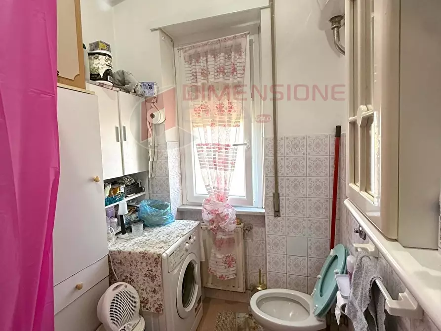 Immagine 16 di Trilocale in vendita  in Via Partanna a Roma