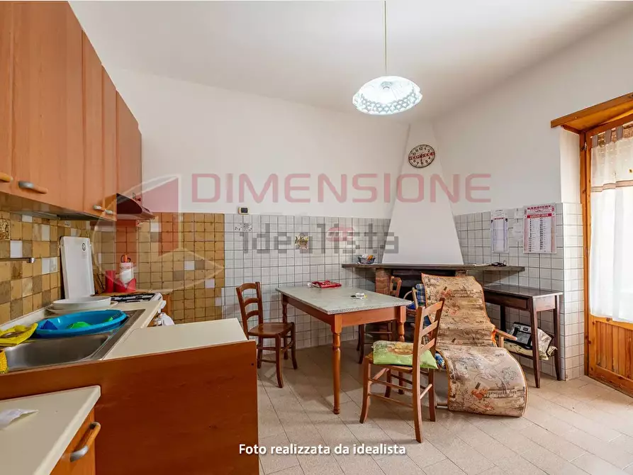 Immagine 15 di Trilocale in vendita  in Via Polverigi a Roma