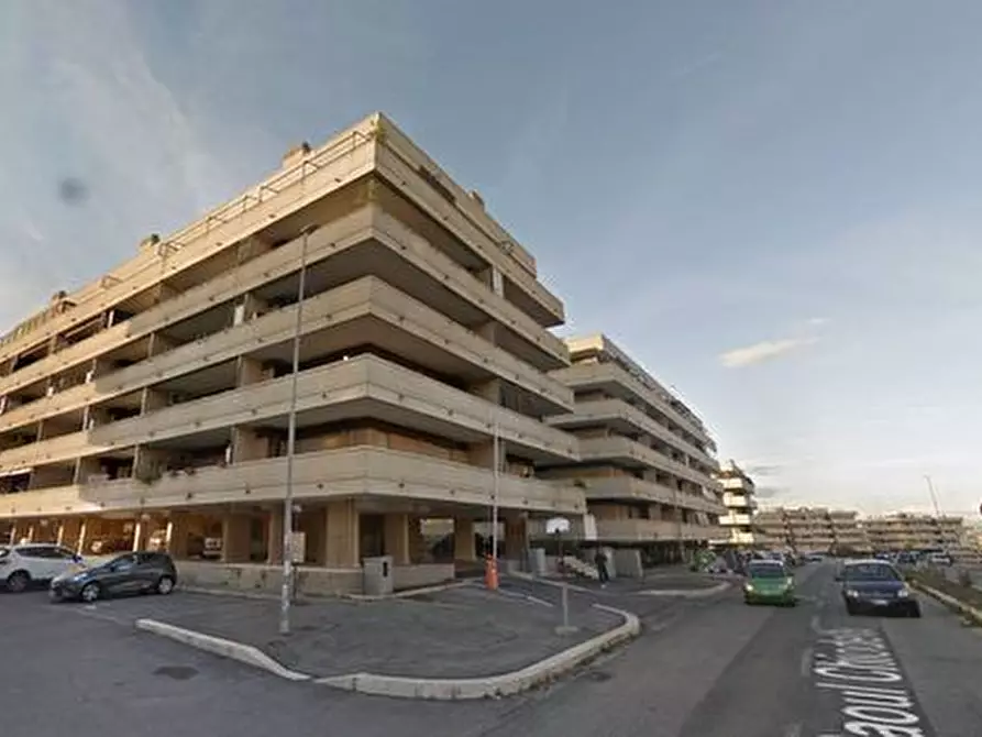 Immagine 3 di Trilocale in vendita  a Roma