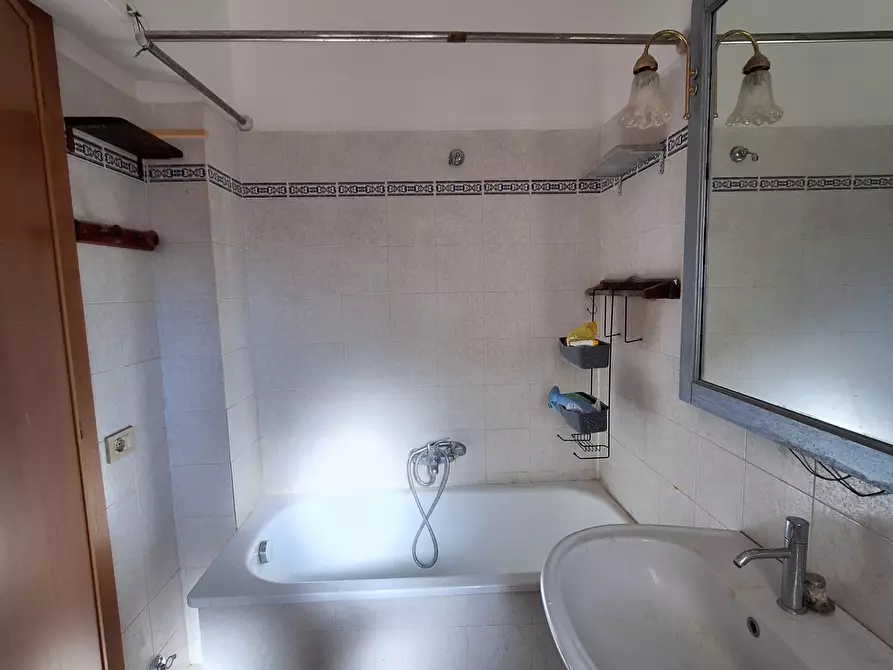 Immagine 22 di Bilocale in vendita  in Via Bruno Buozzi 22 a Morlupo