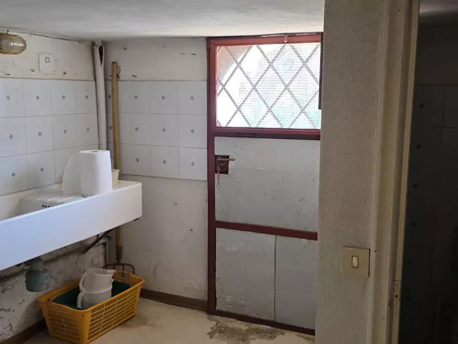 Immagine 53 di Villa in vendita  in Via Aldo Moro 11 a Castelnuovo Di Porto