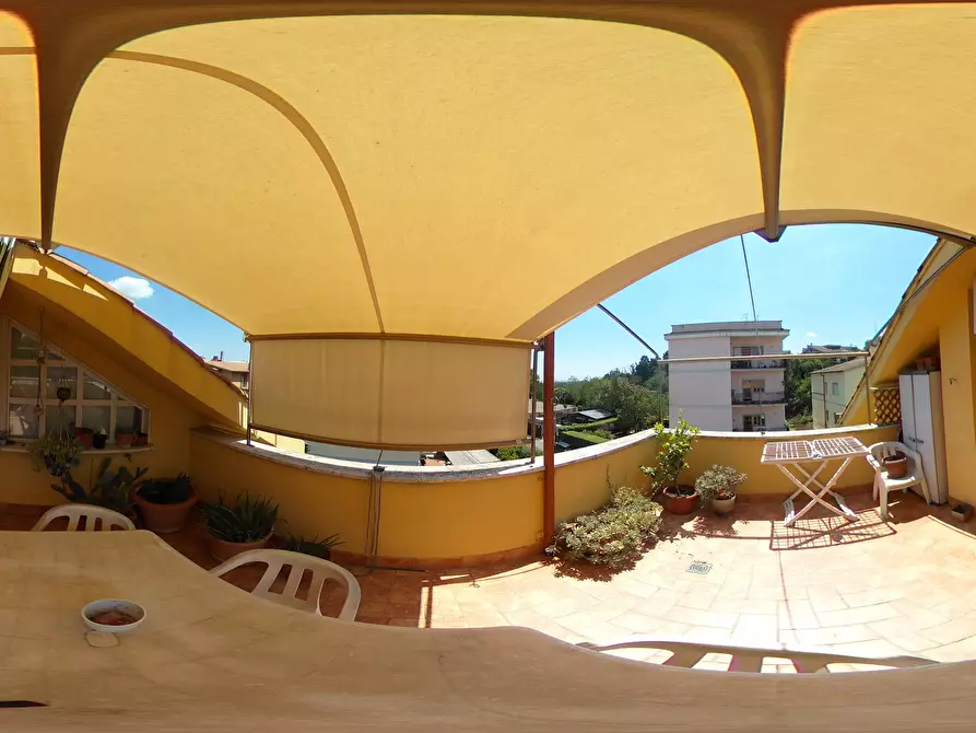 Immagine 35 di Attico in vendita  in Via Giuseppe di Vittorio 5 a Morlupo