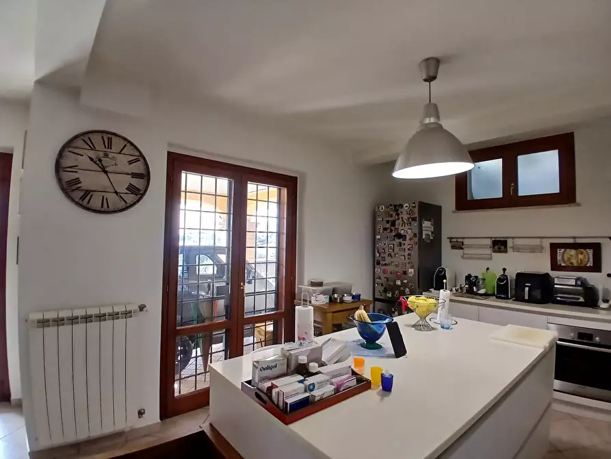 Immagine 107 di Villa in vendita  in Via Aldo Moro 889 a Morlupo