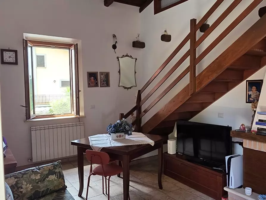 Immagine 4 di Trilocale in vendita  in Via San Sebastiano 46 a Morlupo