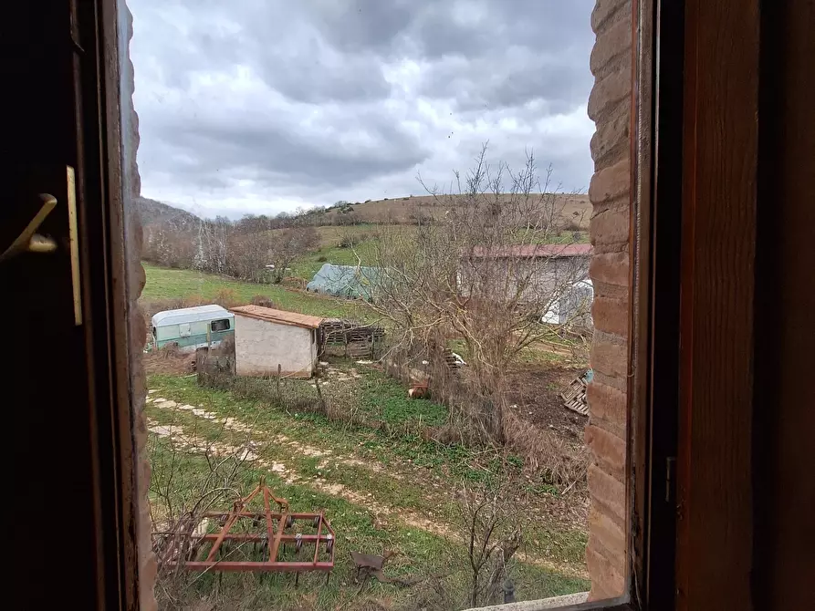 Immagine 9 di Quadrilocale in vendita  in Via Folignate 1 a Visso