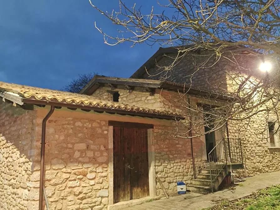 Immagine 32 di Terratetto in vendita  in Frazione Rasenna 1 a Visso