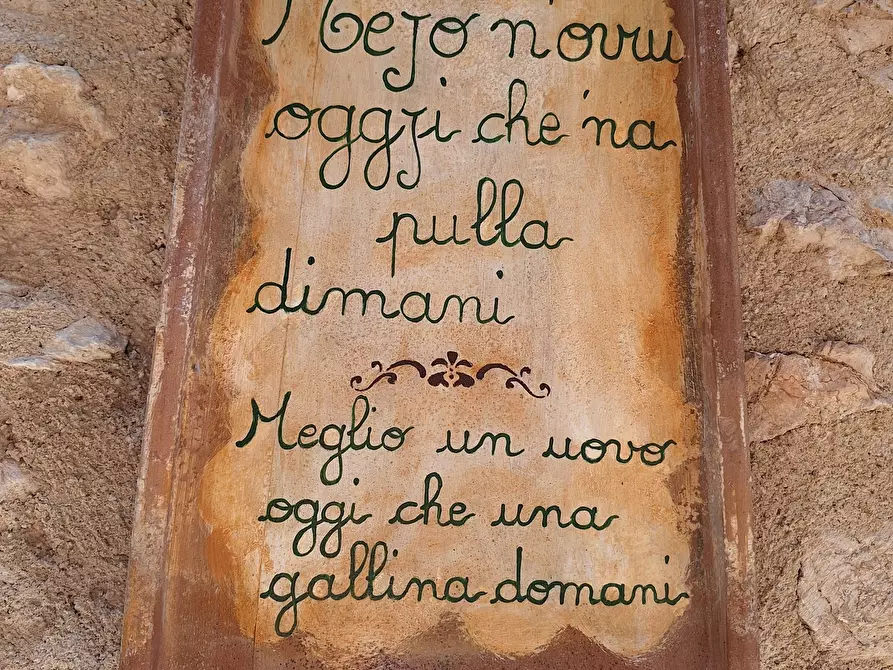 Immagine 26 di Casa indipendente in vendita  in cammoro a Sellano