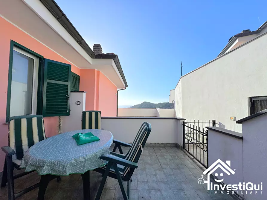 Immagine 10 di Bilocale in vendita  in Via Giorni-Santarò 117 a Tovo San Giacomo