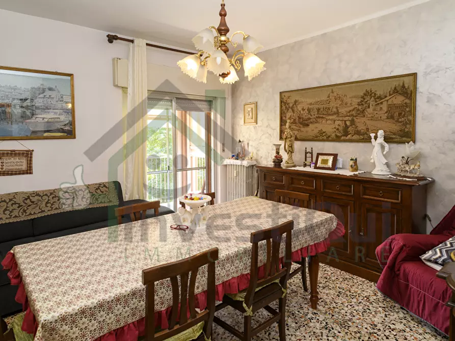 Immagine 8 di Quadrilocale in vendita  in Via Ginestre 12 a Ciriè