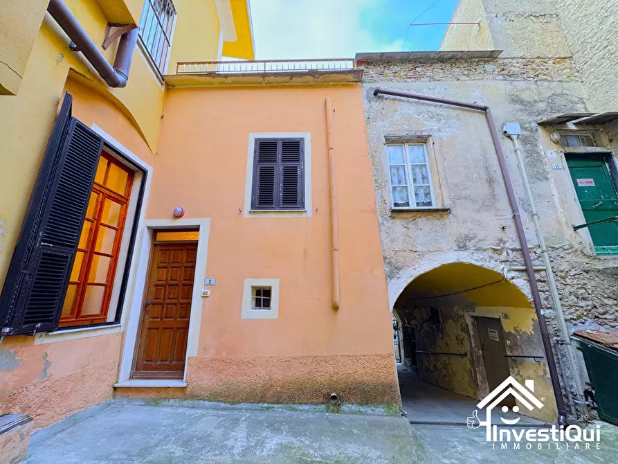 Immagine 43 di Pentalocale in vendita  in Piazza Umberto 1 a Tovo San Giacomo