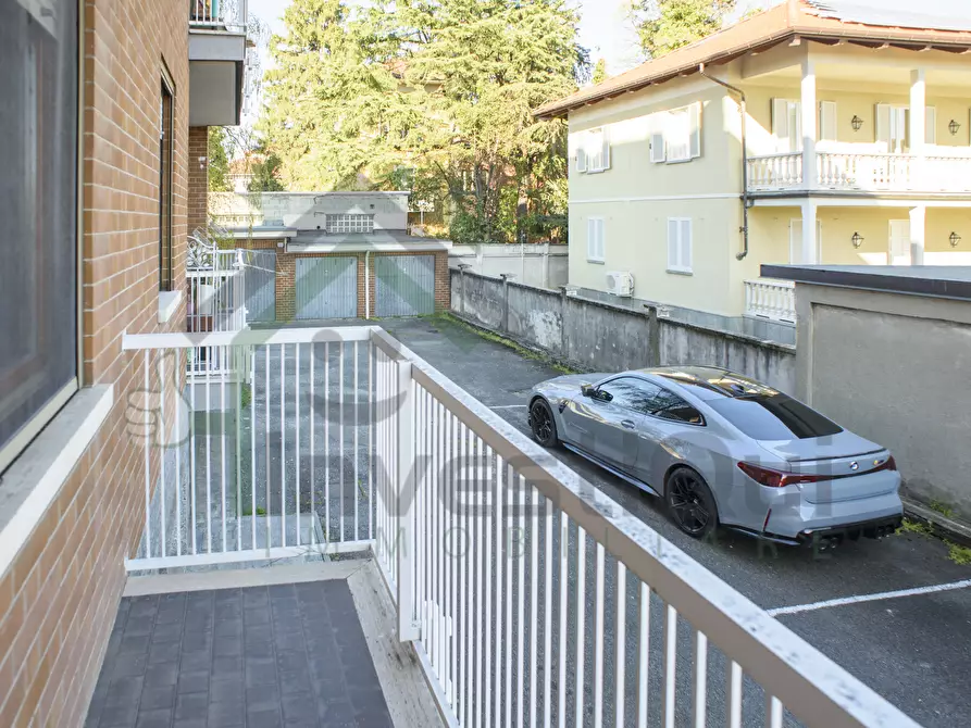 Immagine 32 di Quadrilocale in vendita  in Via Battitore 67 a Ciriè