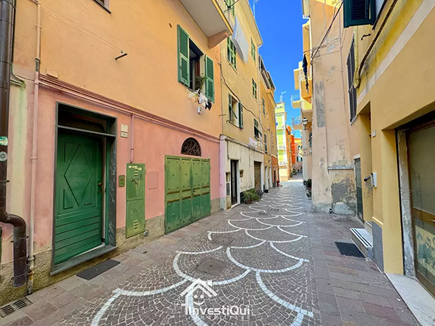 Immagine 20 di Bilocale in vendita  in Via Rocca Crovara 16 a Pietra Ligure