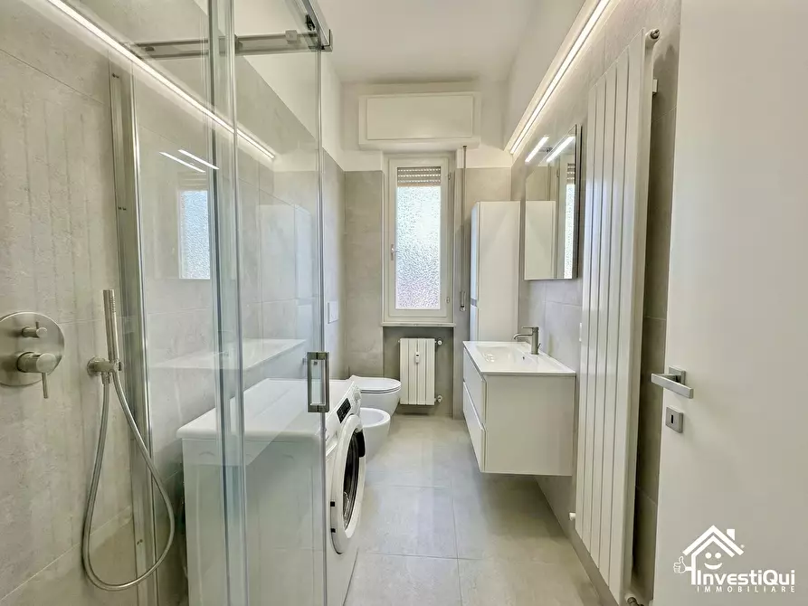 Immagine 25 di Bilocale in vendita  in Via Goffredo Mameli 125 a Pietra Ligure