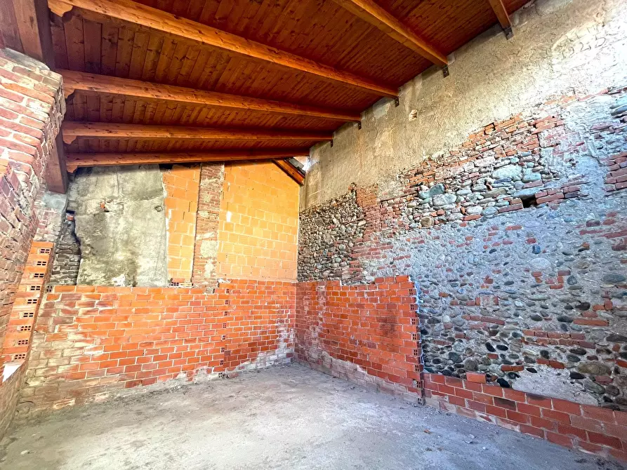 Immagine 26 di Terratetto in vendita  in Piazza Castello 30 a Ciriè