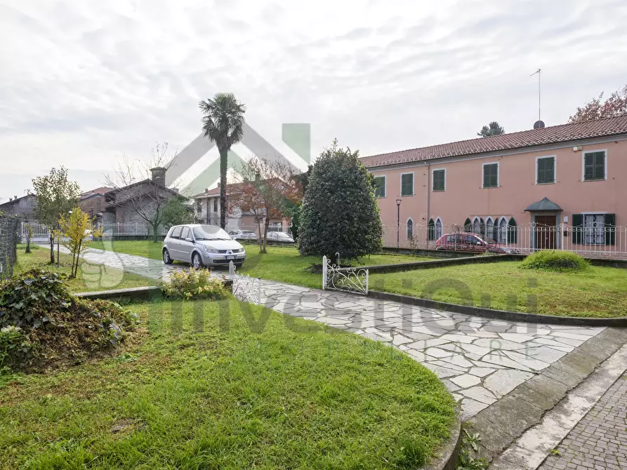 Immagine 33 di Trilocale in vendita  in Via Torino 154 a Nole