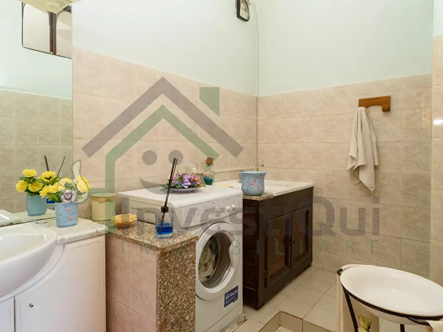 Immagine 7 di Casa indipendente in vendita  a Balangero