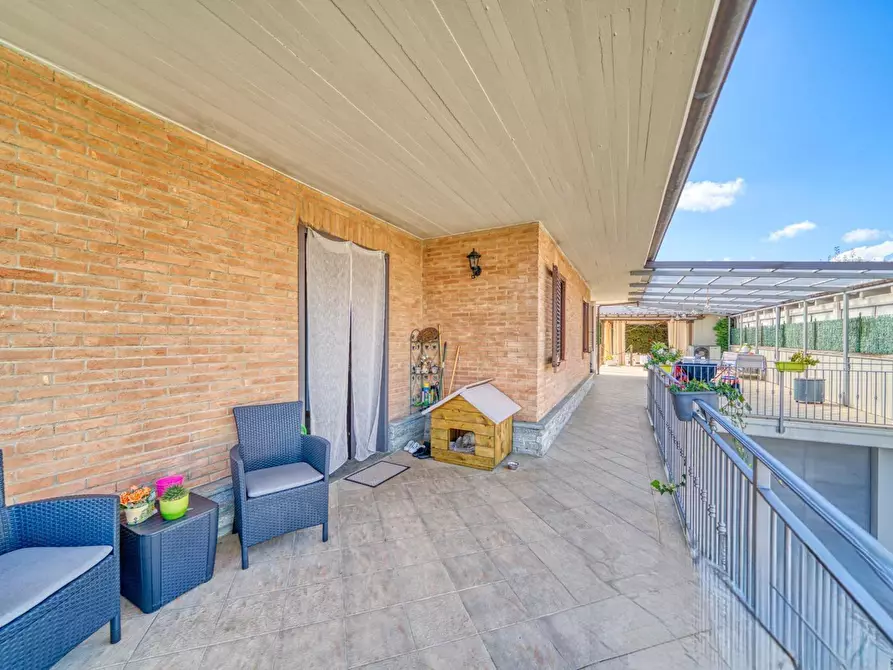 Immagine 9 di Villa in vendita  in Viale Paradiso a Rivarossa