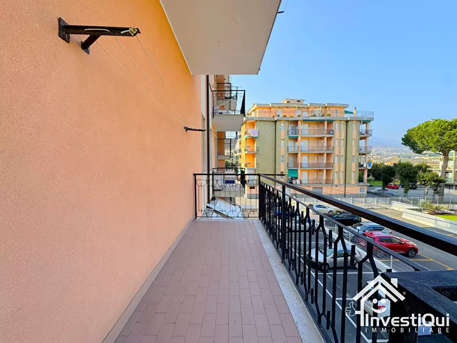 Immagine 31 di Trilocale in vendita  in Via Michelangelo 18 a Borghetto Santo Spirito