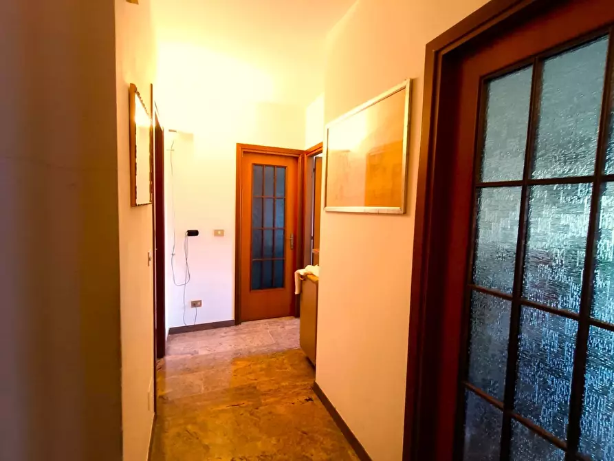 Immagine 23 di Pentalocale in vendita  in Via Villarbasse 32 a Torino