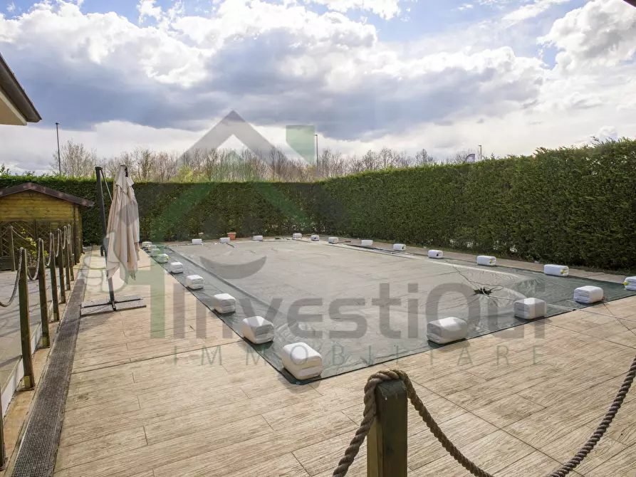 Immagine 13 di Villa in vendita  in Viale Paradiso a Rivarossa