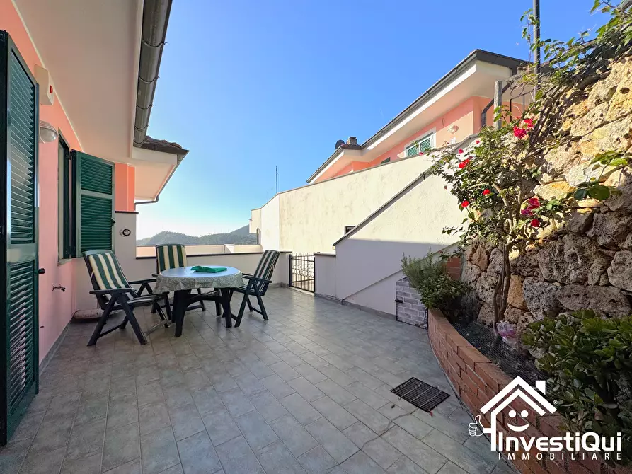 Immagine 4 di Bilocale in vendita  in Via Giorni-Santarò 117 a Tovo San Giacomo