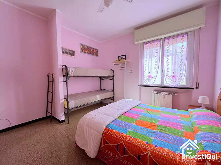 Immagine 20 di Bilocale in vendita  in Via Eugenio Montale 21 a Pietra Ligure