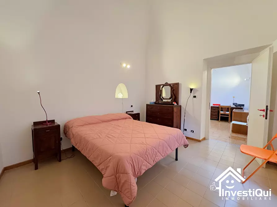 Immagine 11 di Pentalocale in vendita  in Piazza Umberto 1 a Tovo San Giacomo