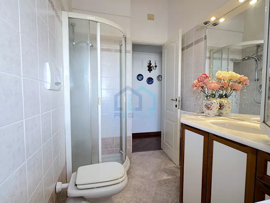 Immagine 13 di Appartamento in vendita  in piazzale piemonte 9 a Albissola Marina