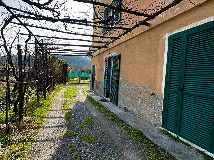 Immagine 2 di Pentalocale in vendita  in Via Savona 6 a Quiliano